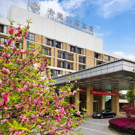 Jinling Riverside Hotel Nanjing  Bagian luar foto