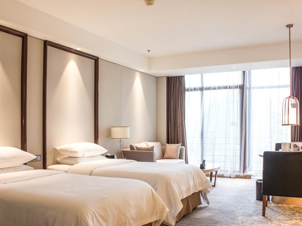 Jinling Riverside Hotel Nanjing  Bagian luar foto