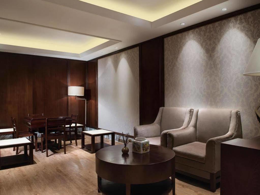 Jinling Riverside Hotel Nanjing  Bagian luar foto