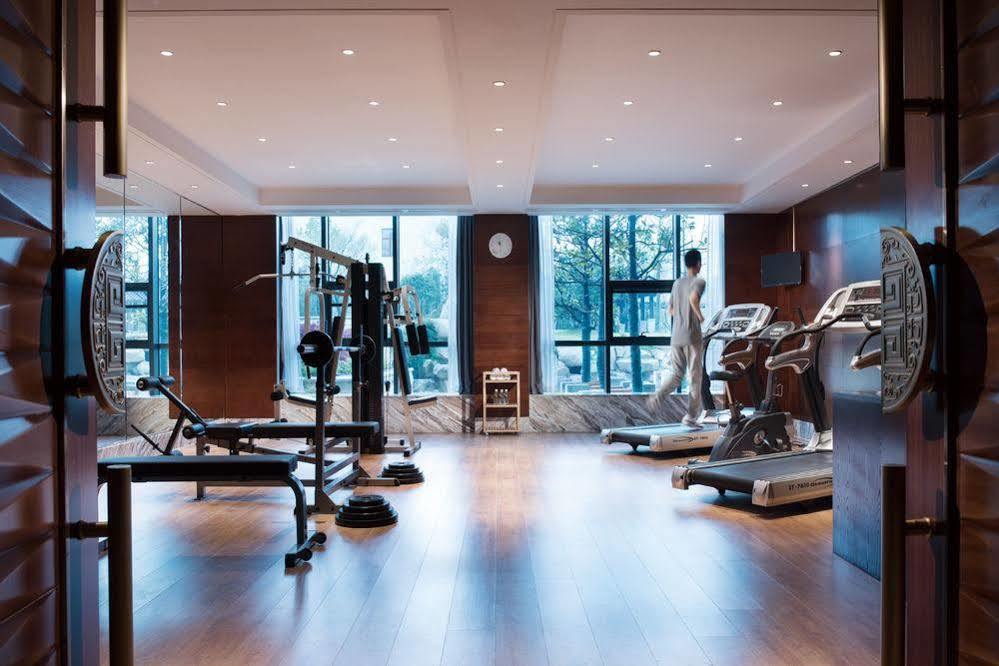 Jinling Riverside Hotel Nanjing  Bagian luar foto